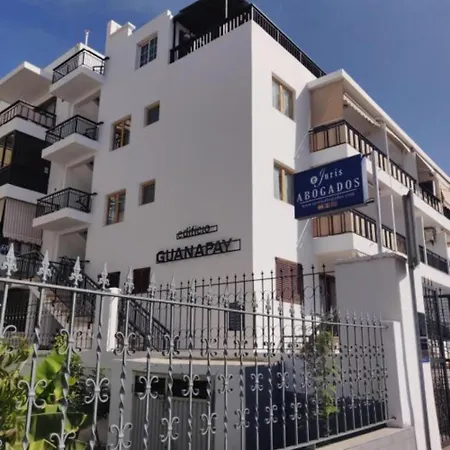 Oceanside Escape Apartment *