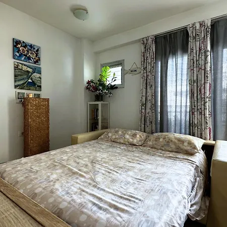 Oceanside Escape Apartment